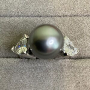 Elegant Sterling Silver Pearl Ring